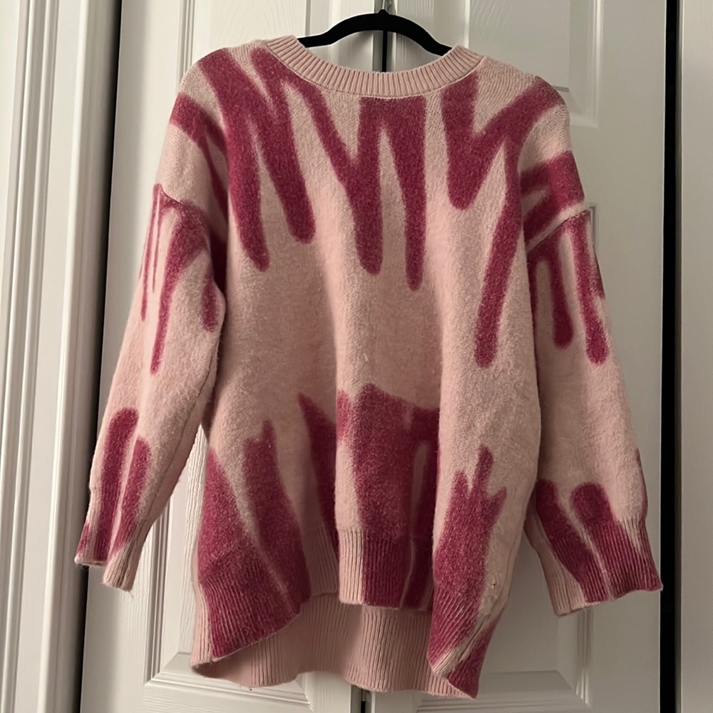 Oversized Drip Sweater